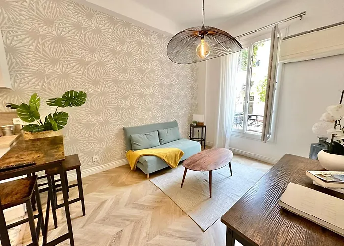 Magnifique Appartement Moderne - Clim & Wifi