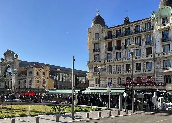 Magnifique Appartement Moderne - Clim & Wifi